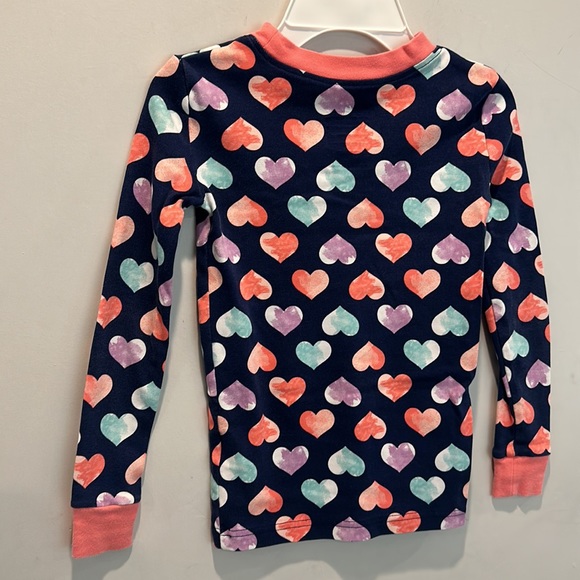 Kirkland Brand Heart Pattern Pajama Set Size 7 - Picture 5 of 7